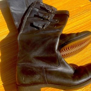 Ecco boots size10 black